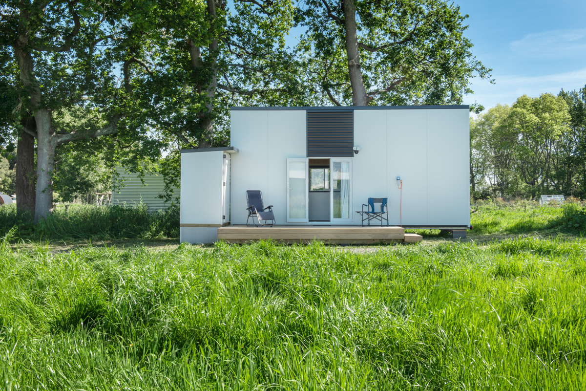 Bungalow my tinyhome, front on of exterior set in rural settings